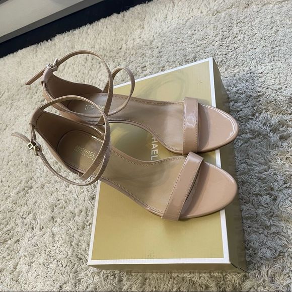 Michael Kors Ava Strappy Sandal Size 10 Blush - Picture 8 of 12